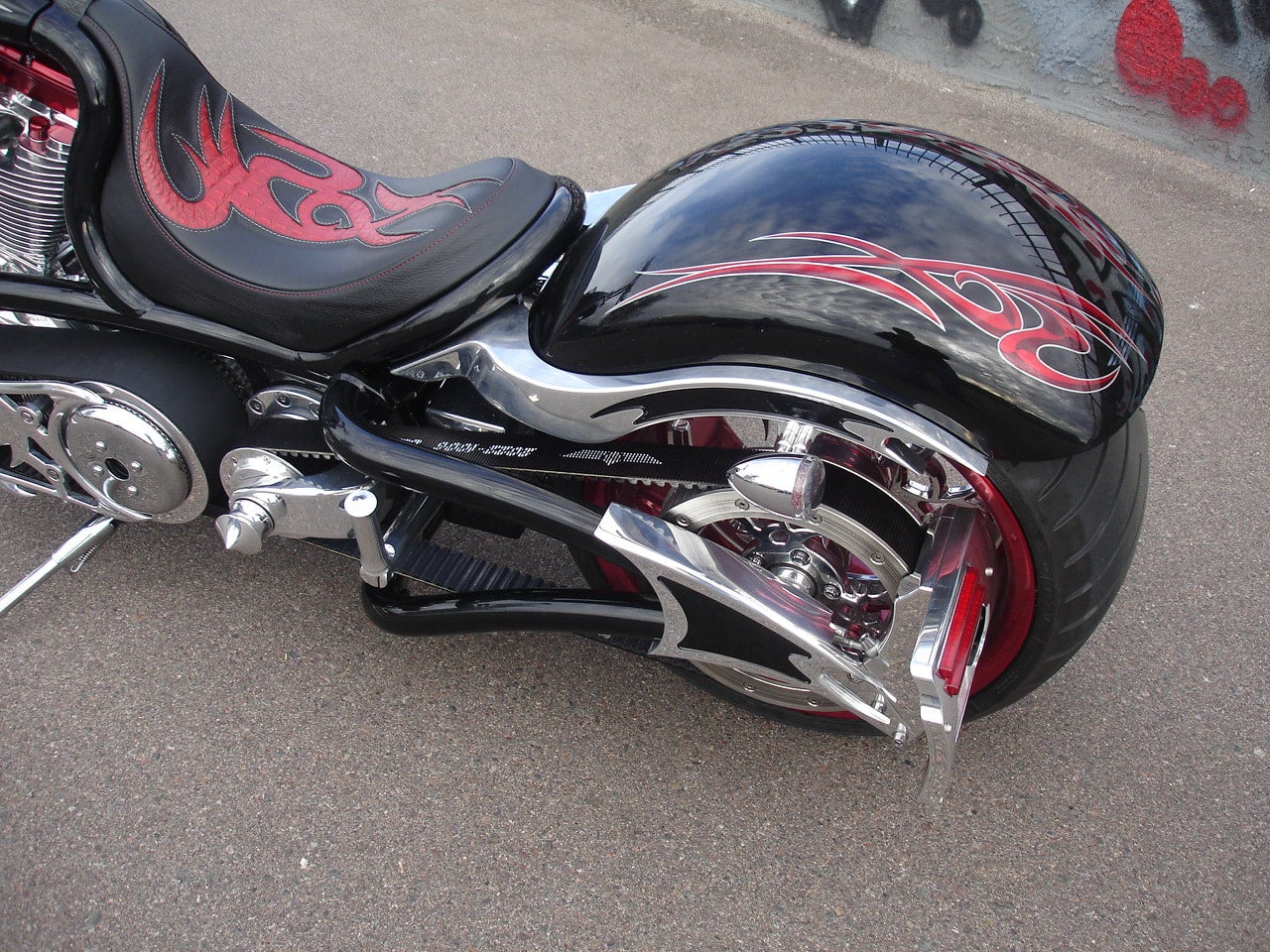 BBW REAR DRIVE BELT 2.0" x 130 Tooth Cobra, Dragon softail Bourget